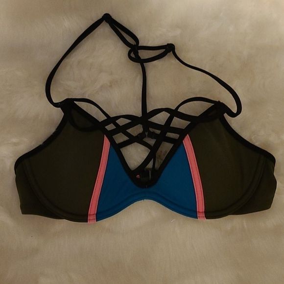 PINK Victoria's Secret Other - Pink Victoria's Secret bikini top